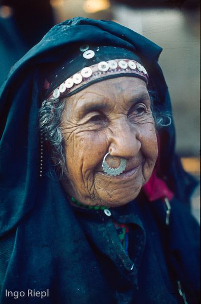 Bedouin woman with a nose ring